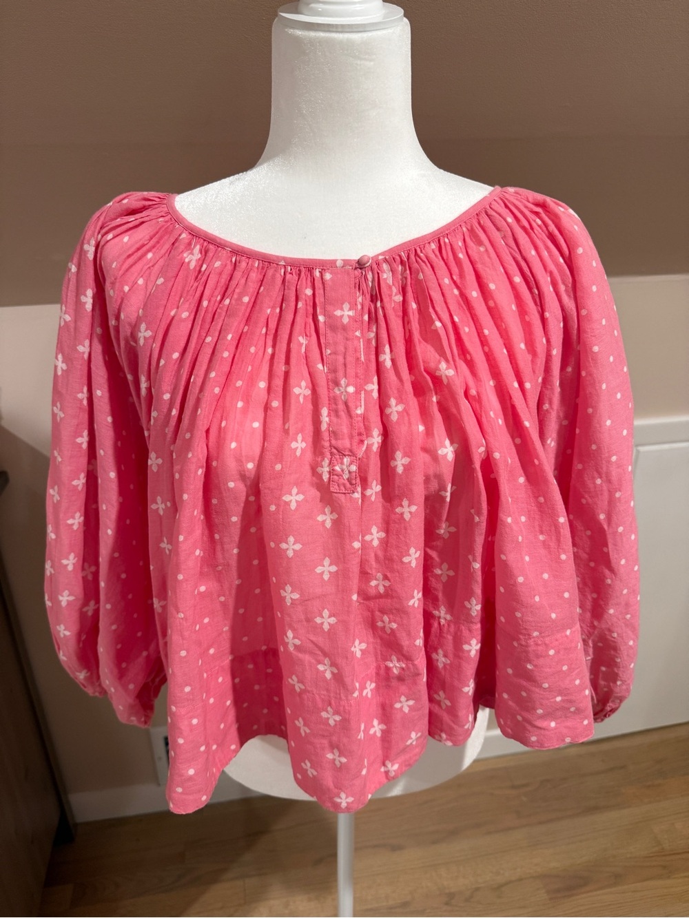 Anthropologie Pink Patterned Peasant Blouse, Size Medium - Picture 3 of 4